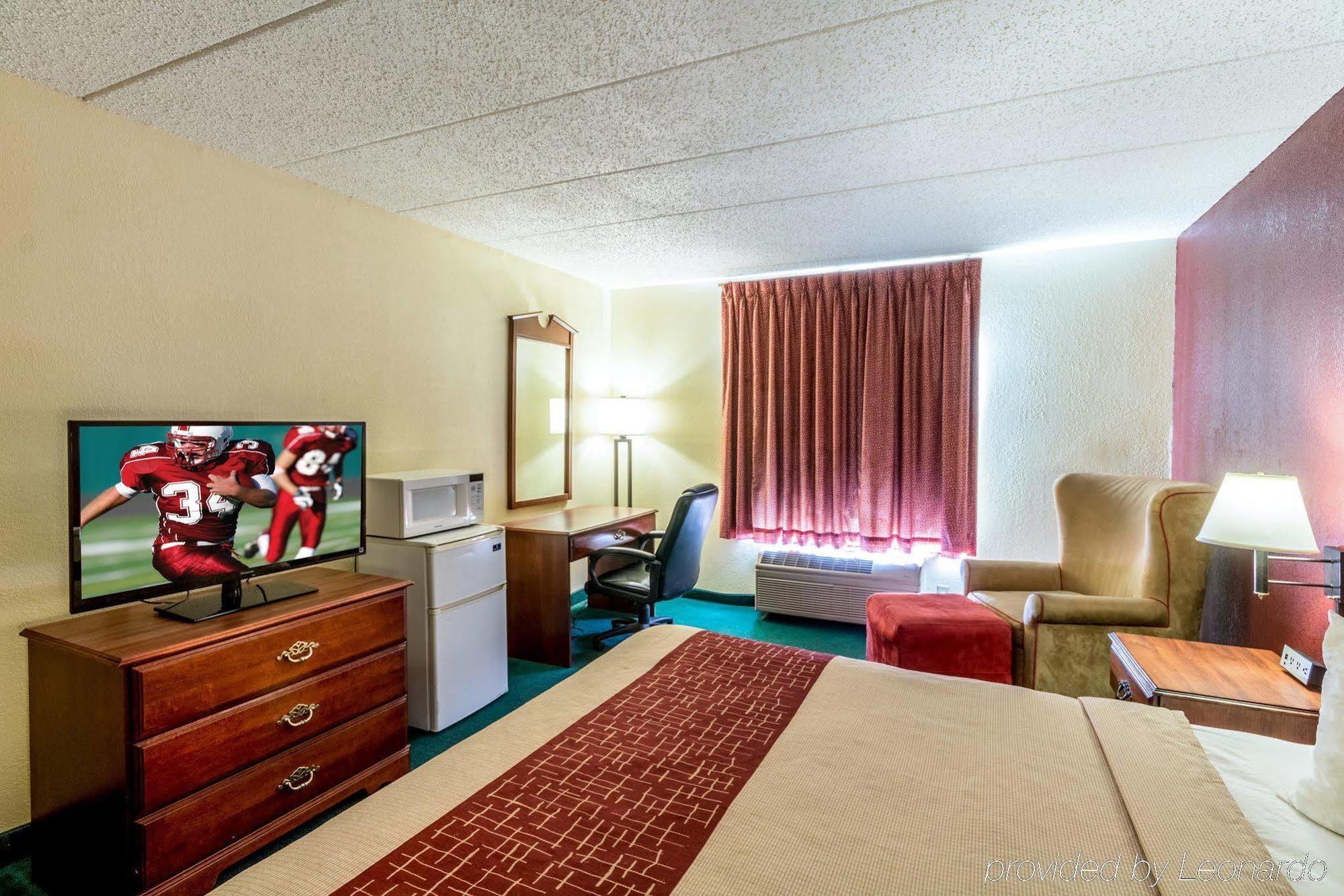 Red Roof Inn Morehead Eksteriør billede